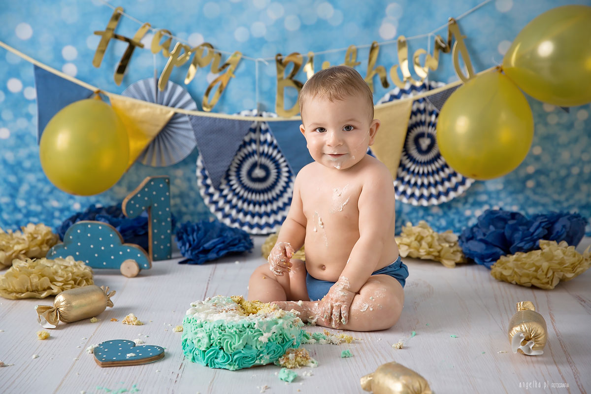 sesja urodzinowa cake smash